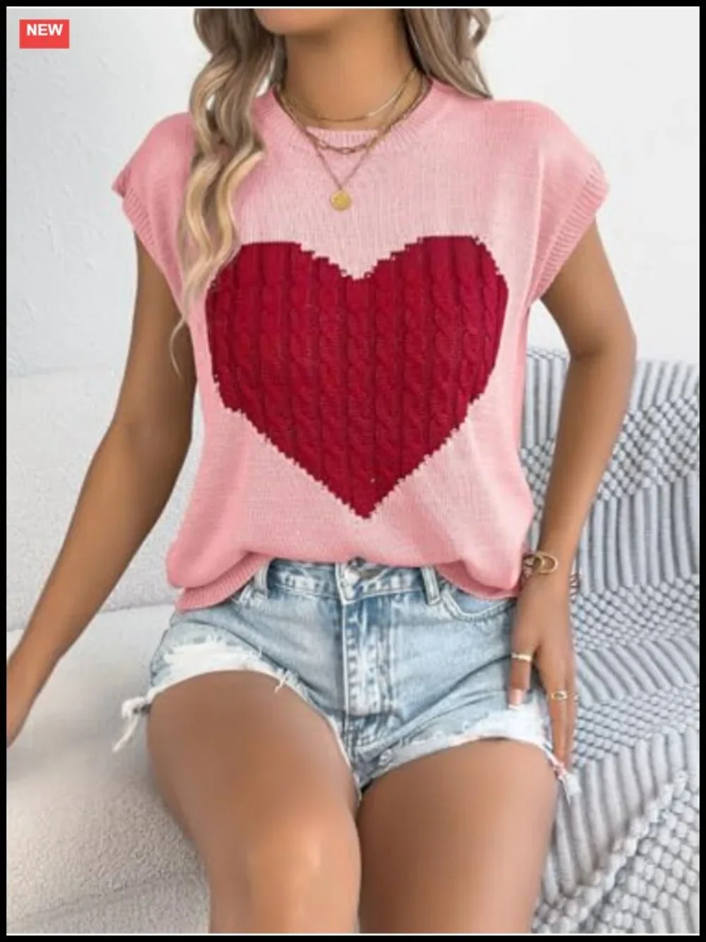 Women's Cap Sleeve Sweater Vest Heart Printed Cable Knit Crew Neck Lightweight